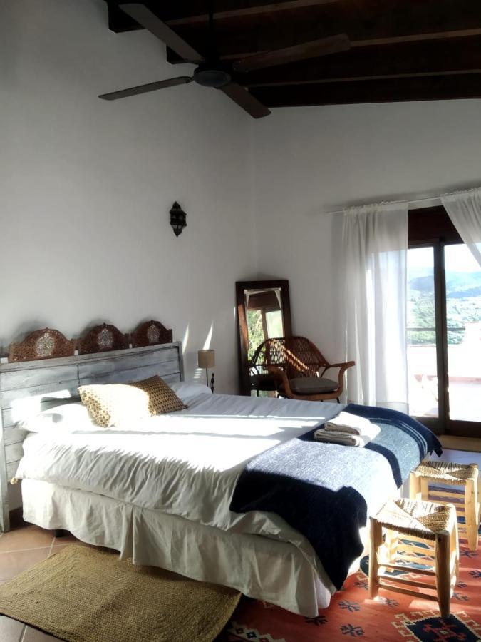 The African House Tolox Luaran gambar