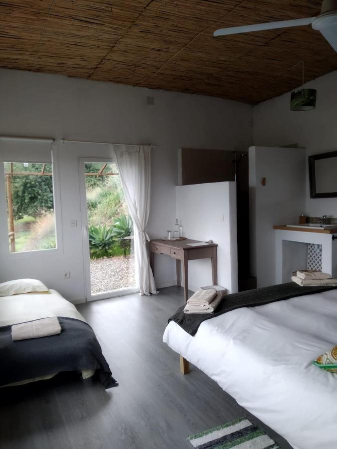 The African House Tolox Luaran gambar