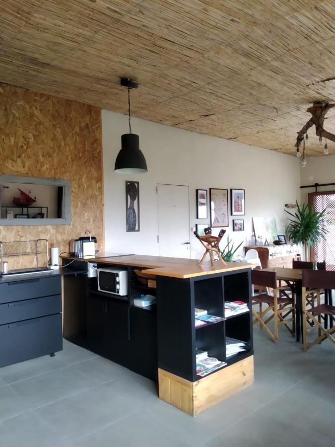 The African House Tolox Luaran gambar