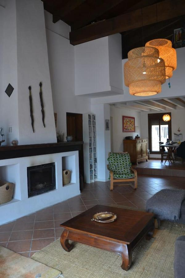 The African House Tolox Luaran gambar